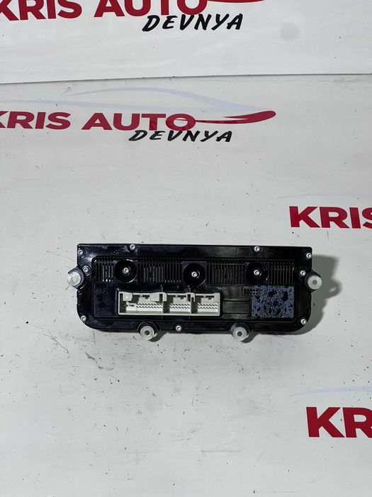 Управление за климатроник VW Touran / Фолксваген Тоуран 2004г