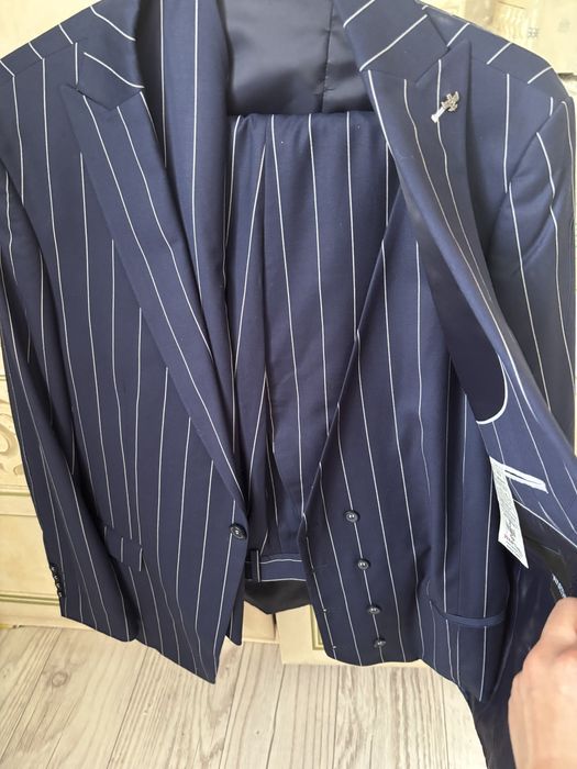 Турецки костюм тройка