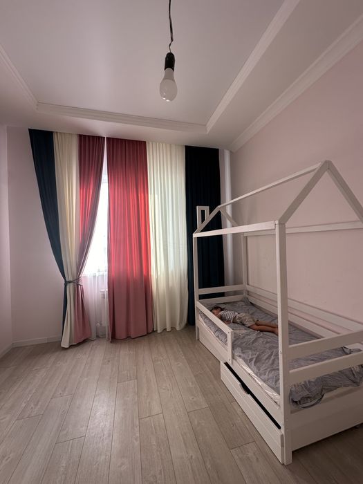 Кровать детская домик