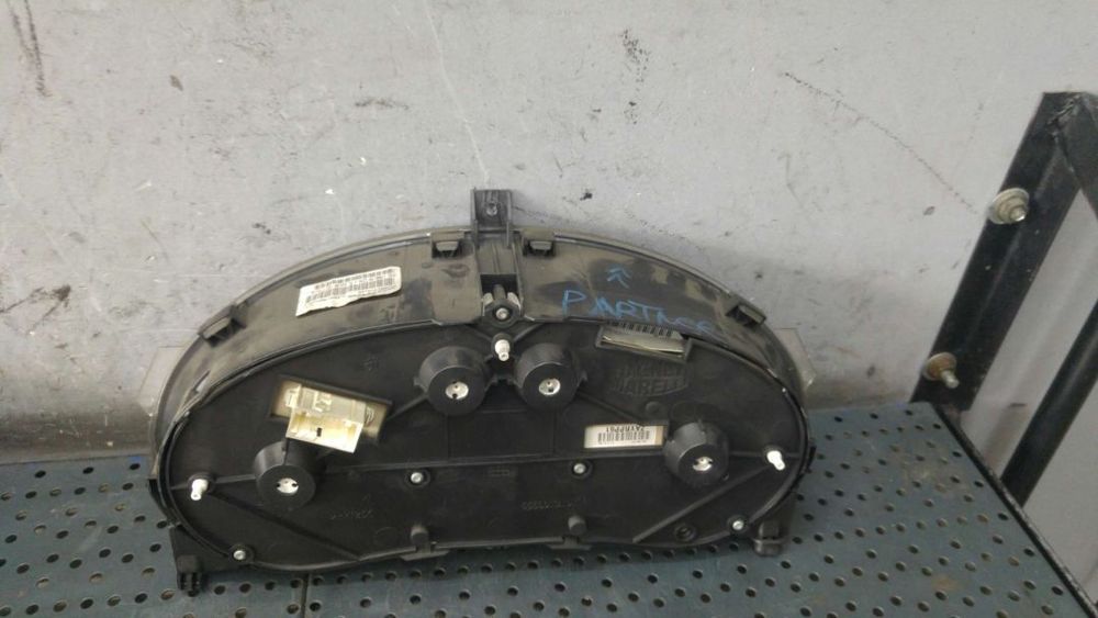 Ceasuri bord diesel peugeot partner 555001310104 9666904080
