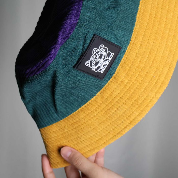 Pălărie bucket retro – Nouă