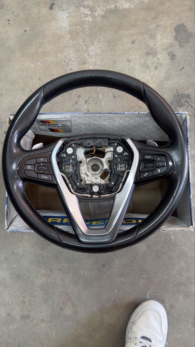 BMW G30 G31 G11 G12 волан с еърбег