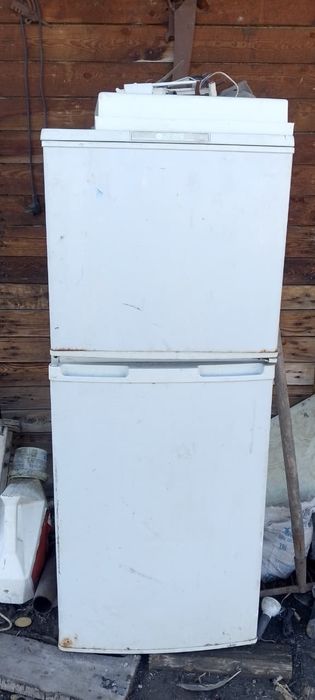 Продам холодилник
