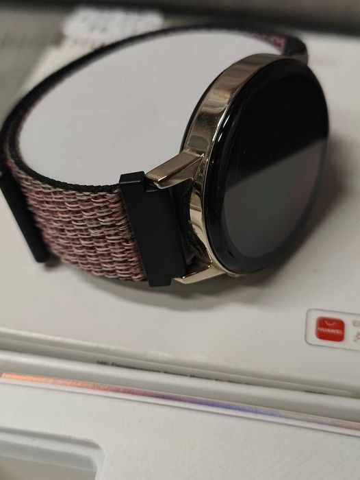 Дамски часовник Huawei GT 3 Pro