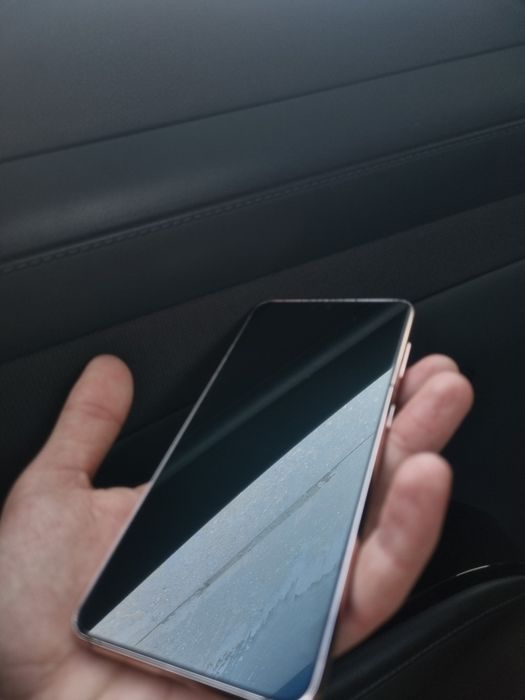 Обменяю Samsung S21 5G и S21 FE