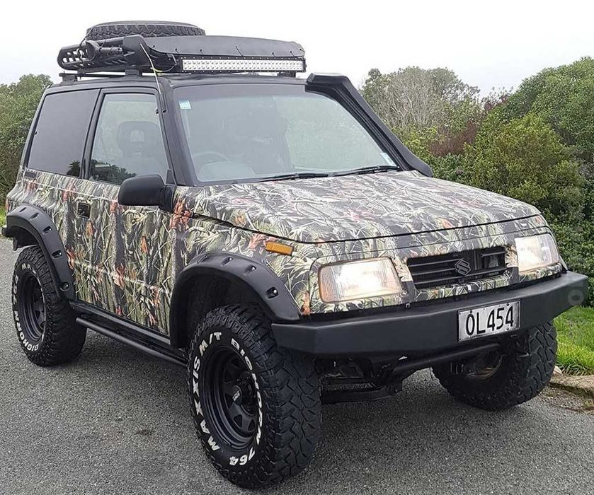 OVERFENDERE Suzuki Vitara 3 usi - latime 7 cm + kit garnituri/suruburi