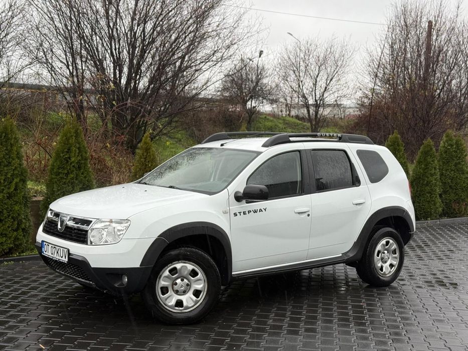 Duster 1.5 Dci 110 Cp 6 viteze an 2012 EURO 5 - Fara Rugina - cu AC