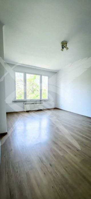 Дава се под наем Тристаен апартамент в София, Център - 100 кв.м за 997.05 € - Снимка #12