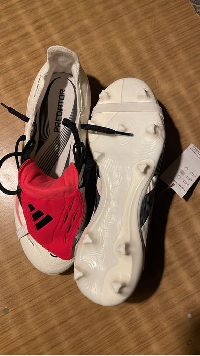 Бутсы adidas predator 40 размер