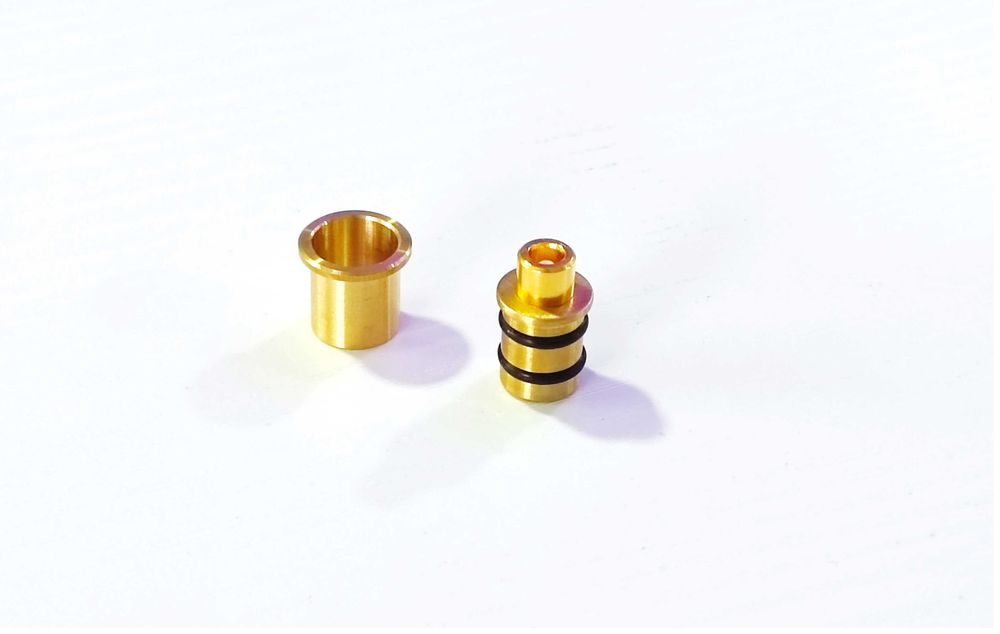 Doza butoias Mishuyama V2 SHURE