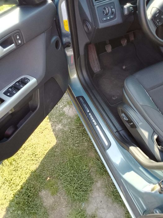 Volvo s40 2.4i.  Ca nou