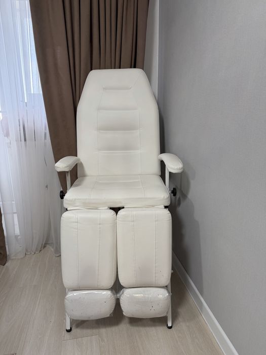 Педикюрное кресло