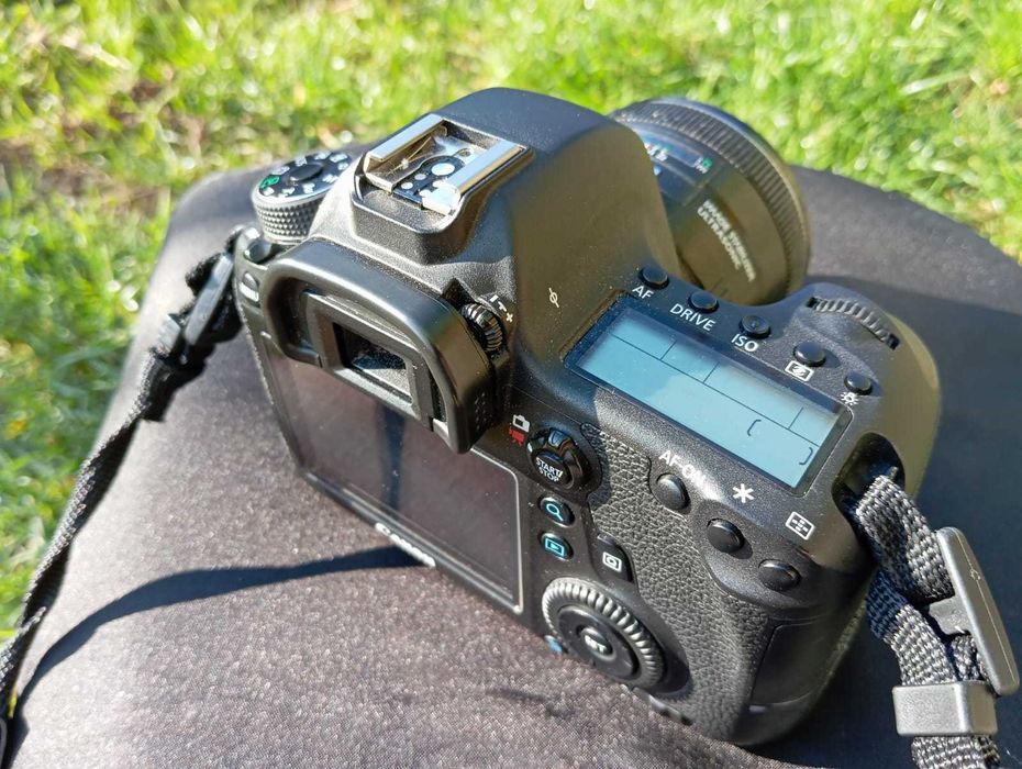 Vand doua camere foto Canon