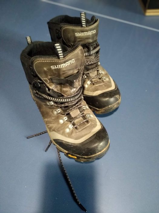 Bocanci shimano si colțari