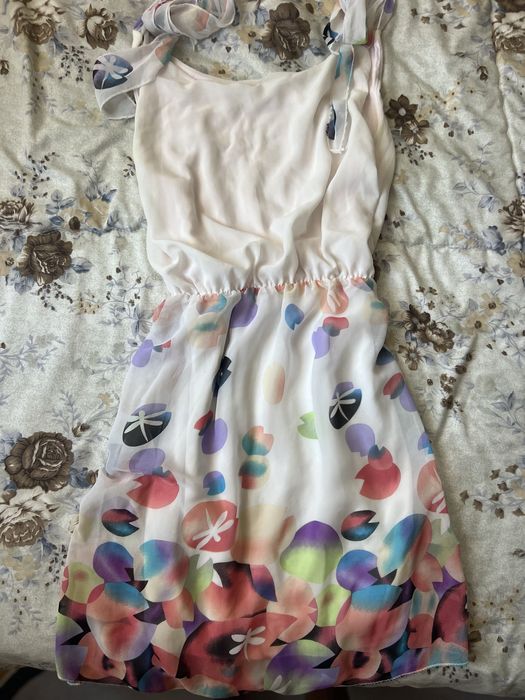 Къси елегантни рокли