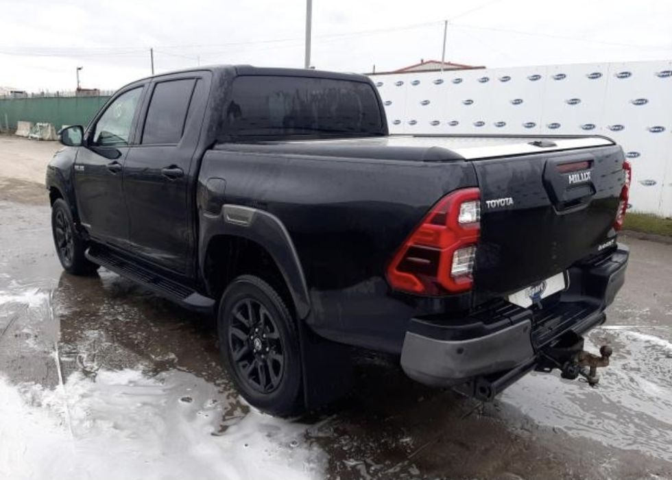 Dezmembrez Toyota Hilux Invincible 2020-2024 2.8 Automat