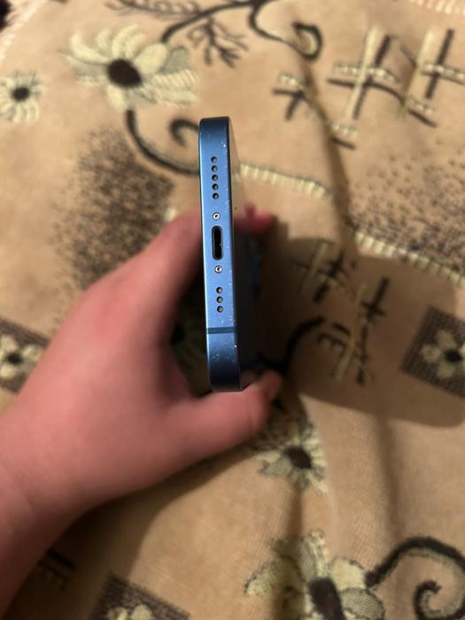 iPhone 13 без комплекта