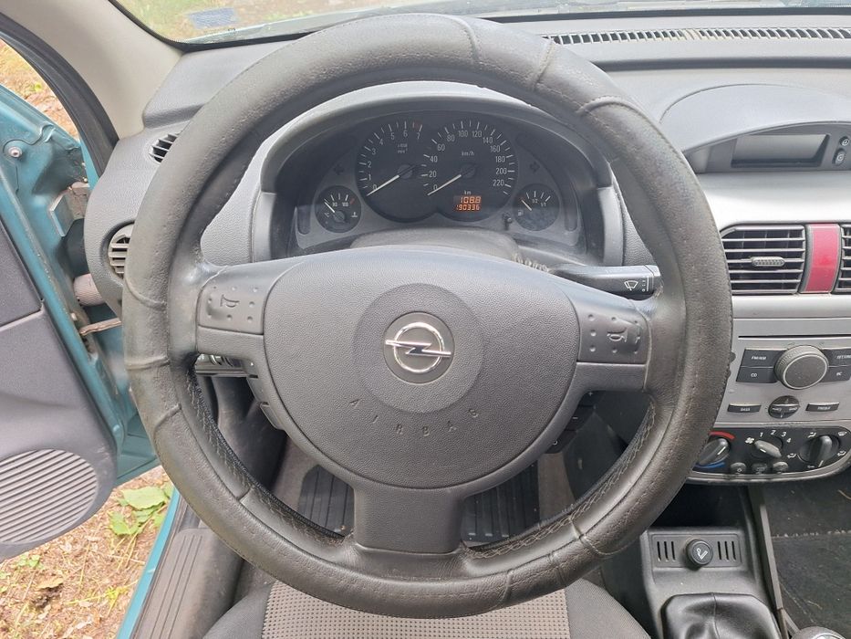 OPEL Korsa С, 1,2, с ГАЗ +4бр. нови гуми!