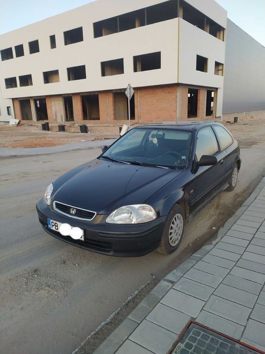 Honda Civic 6 1.4iS Hatchback Газ-Бензин