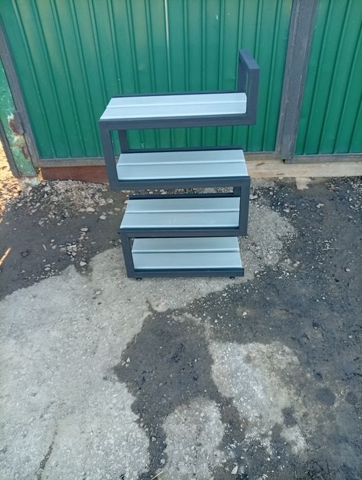 Продам обувницу 30 000