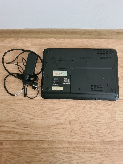 Laptop Packard Beel
