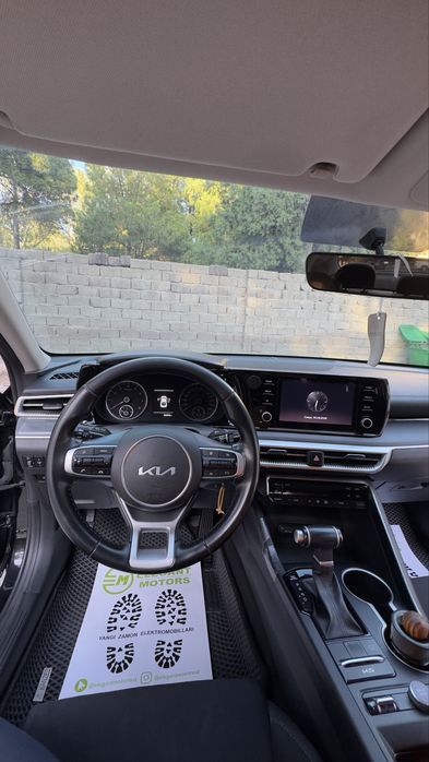 Kia k5 comfort pazitsiya