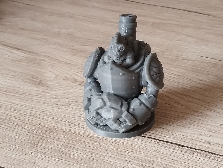 Пластмасова фигурка гр. Варна Западна промишлена зона • OLX.bg