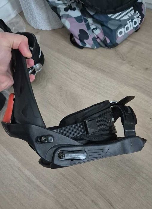 legaturi snowboard Nidecker