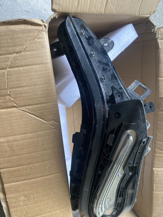 продаю дхо от Hongqi eqm5 водительская сторона