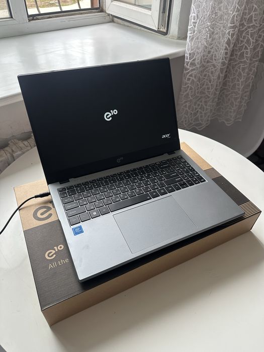 Продам ноутбук Aser E10 ETBook Plus