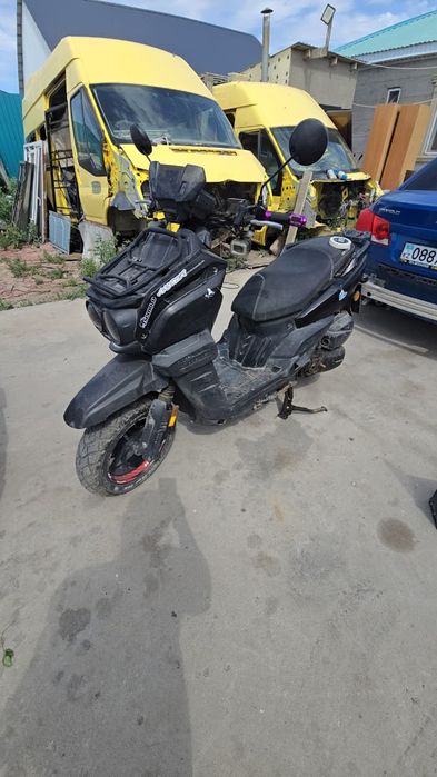 Продам мопед танк