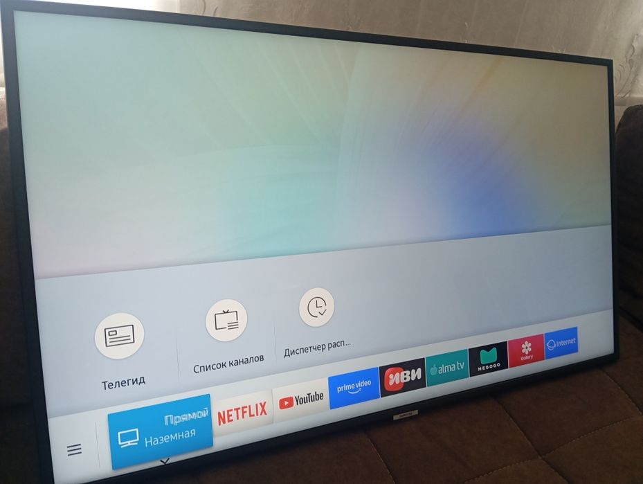 Продам   Samsung TV SMART UE43NU7100U
