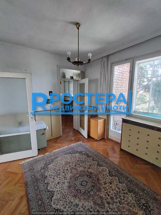 Продава се Четиристаен апартамент в Търговище, Център - 98 кв.м за 989 €/кв.м - Снимка #5