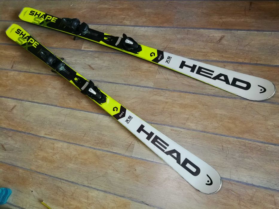 Schiuri ski schi clapari casti diferite marimi Stare IMPECABILA Ca NOI