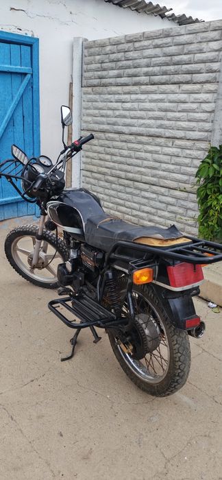 Мотоцикл qaki 200