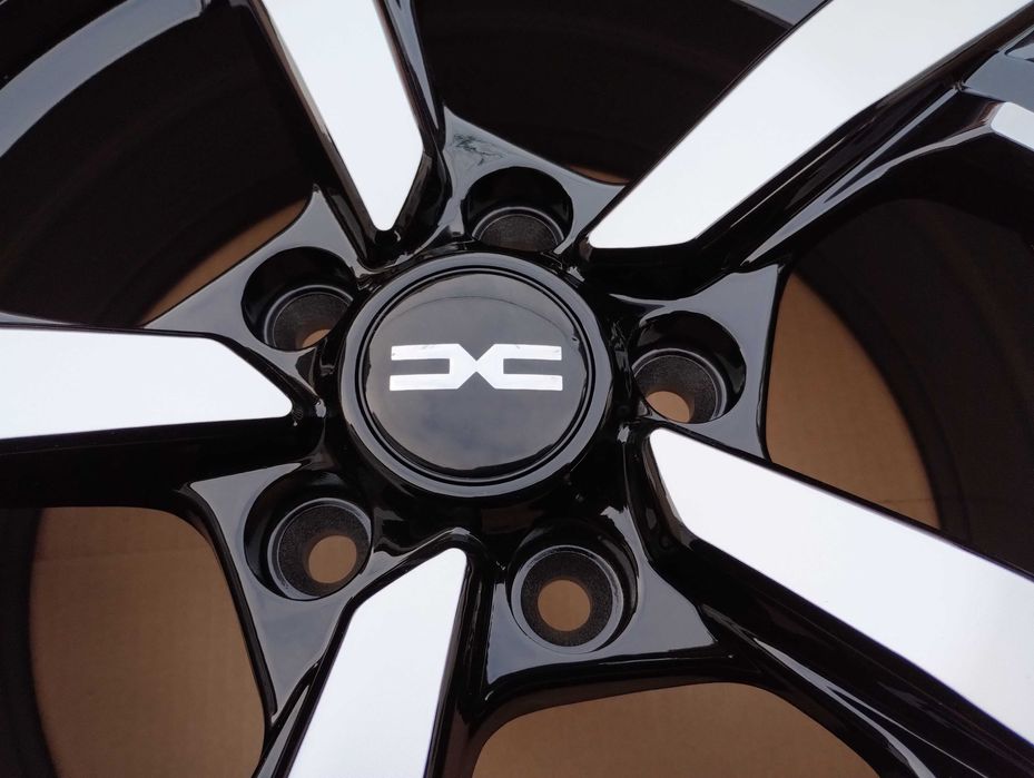 Jante Noi 16 Dacia Duster pe R16 cu 5 x 114.3 R16