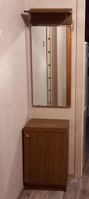 Продам прихожку.