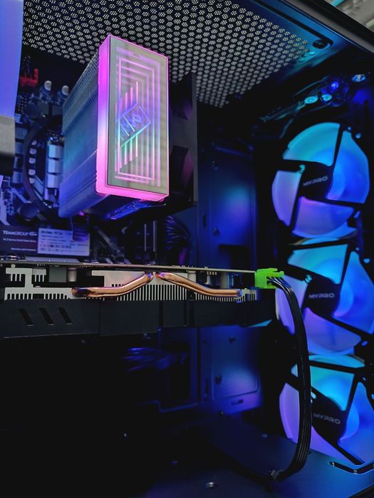 Продам компьютер настольный