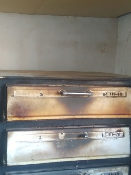 Хамир қиладиган мишалка ва печ сотилади, Бухонка нон ва бошқалар учун.