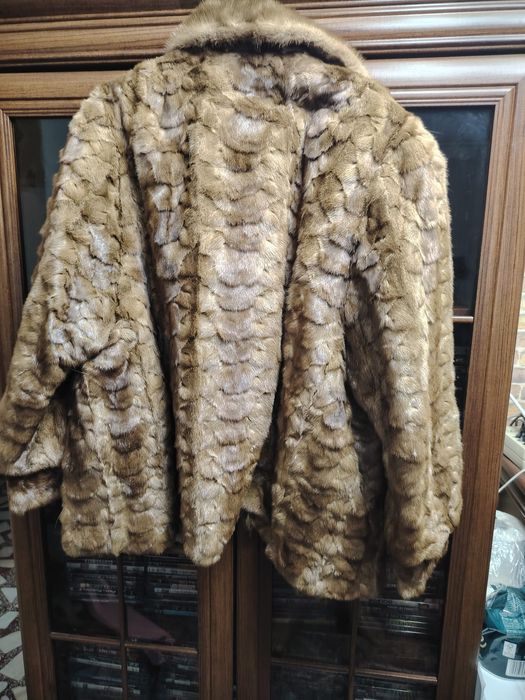 Haine din blană naturală de vizon