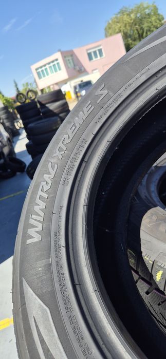 235 55 17 Vredestein M+S