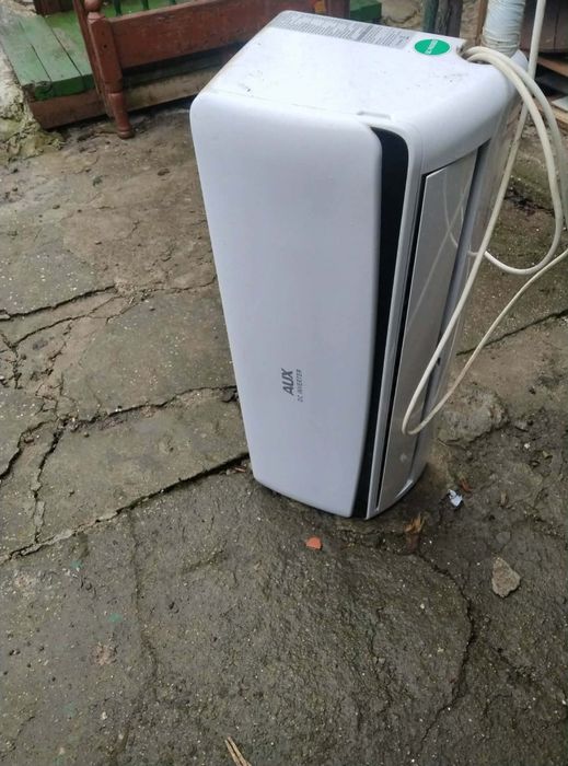 Климатик AUX 12-ка