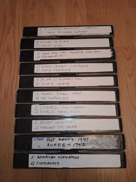 Set 10 casete video filme vechi dublate de irina nistor