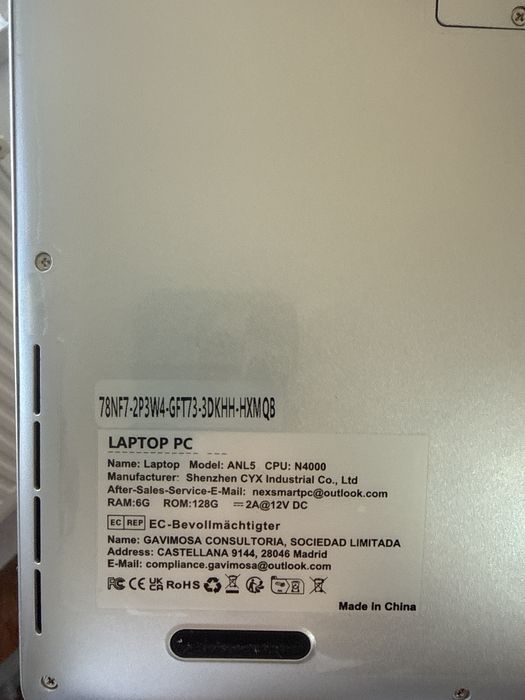 Laptop Intel  14.1”nou