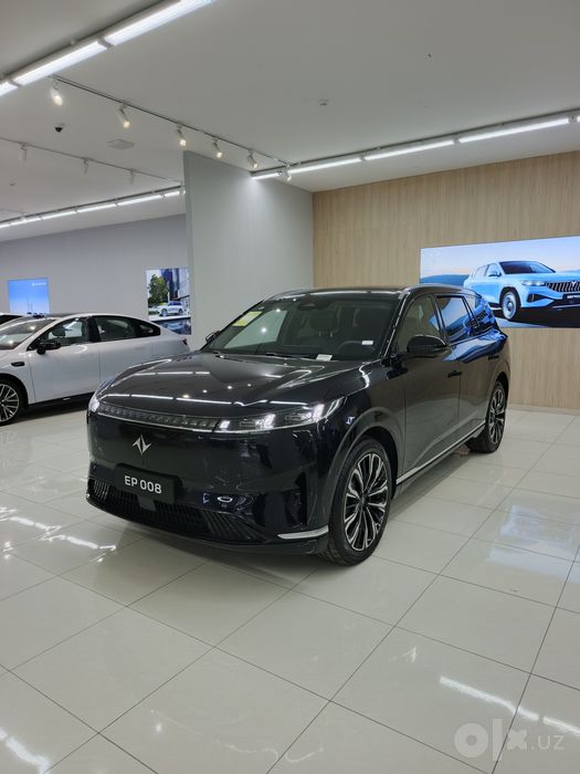 Dong Feng 008 610 km Elektr 2025 ULTRA