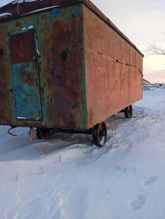 Продам вагончик на колесах