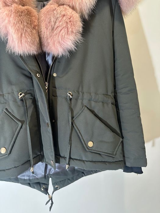 Дамско зимно яке с естествен косъм