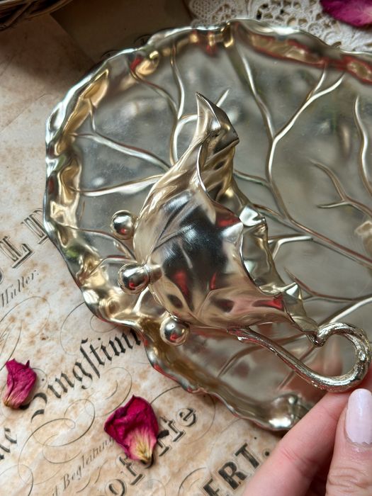 Посребрен сет WMF поднос, латиера, захалница, щипка