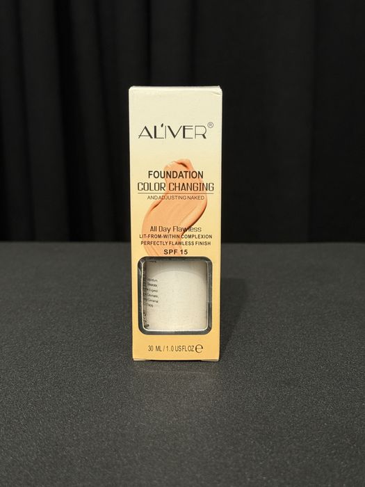 Fond de ten Color Changing, rezistenta 16H, SPF 15, 30ml