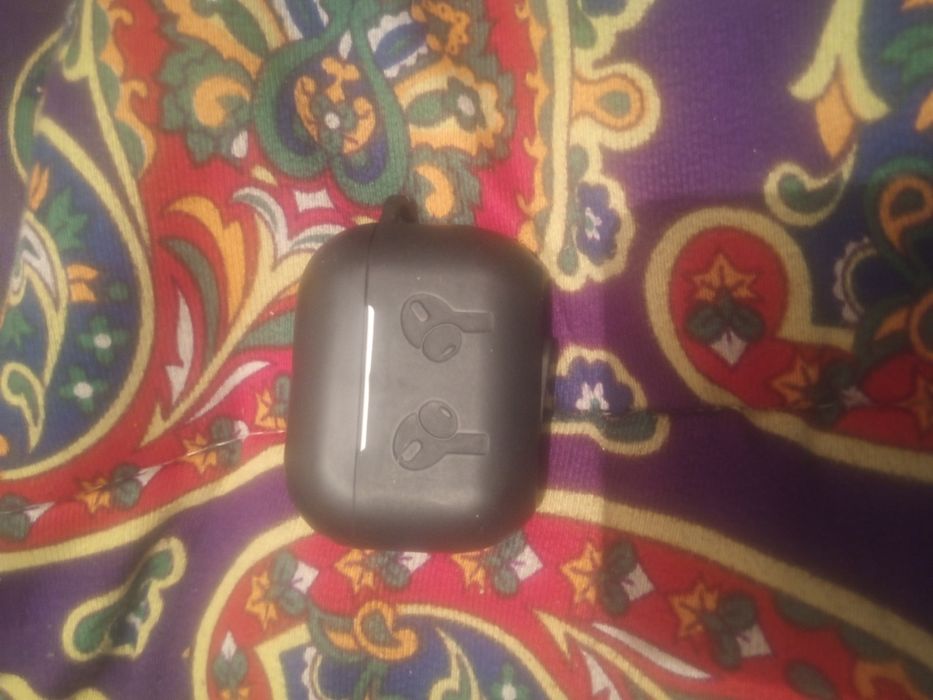 беспроводной наушник !!!